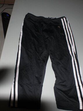Black Adidas Athletic Capris Size Small